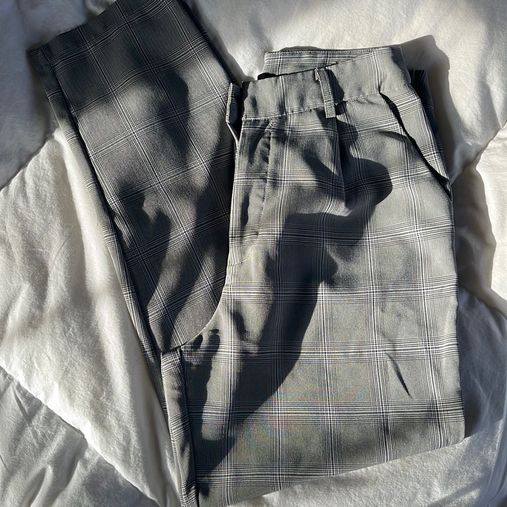 Plaid Women’s Trousers Small